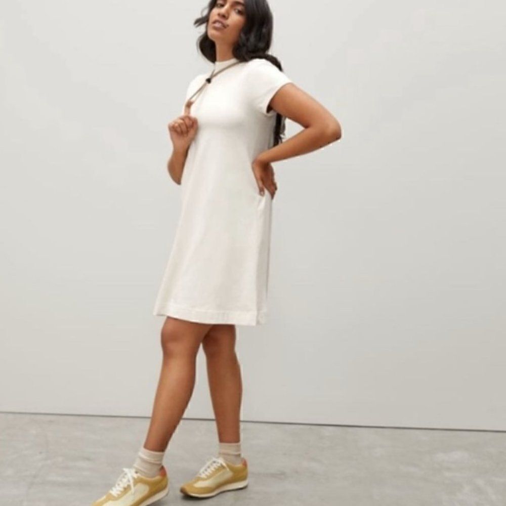 Everlane Weekend Swing Dress Sz Small Short Sleeves Mock Neck Cream